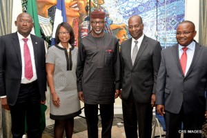 Cross River State Governor, Senator Liyel Imoke(m) flanked by The General Manager of GE Global Chain for Africa, Mr. Phil Griffith, Commissioner for Education, Prof. Offiong Offiong (R), Tamlah Oates-Forney, Human Resources Manager and SA Investment Promotion, Mr. Gerald Adah