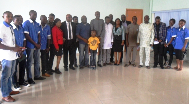 Cross section of ACROJ delegation in a group photo with the Speaker and members of the House after the courtesy visit