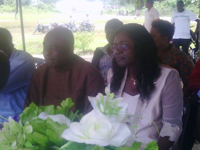 The Executive Chairman of Bakassi LGA, Mrs. Usang Iso Edisua and Dr. Solomon Ita, a member of the Efik in Diaspora 