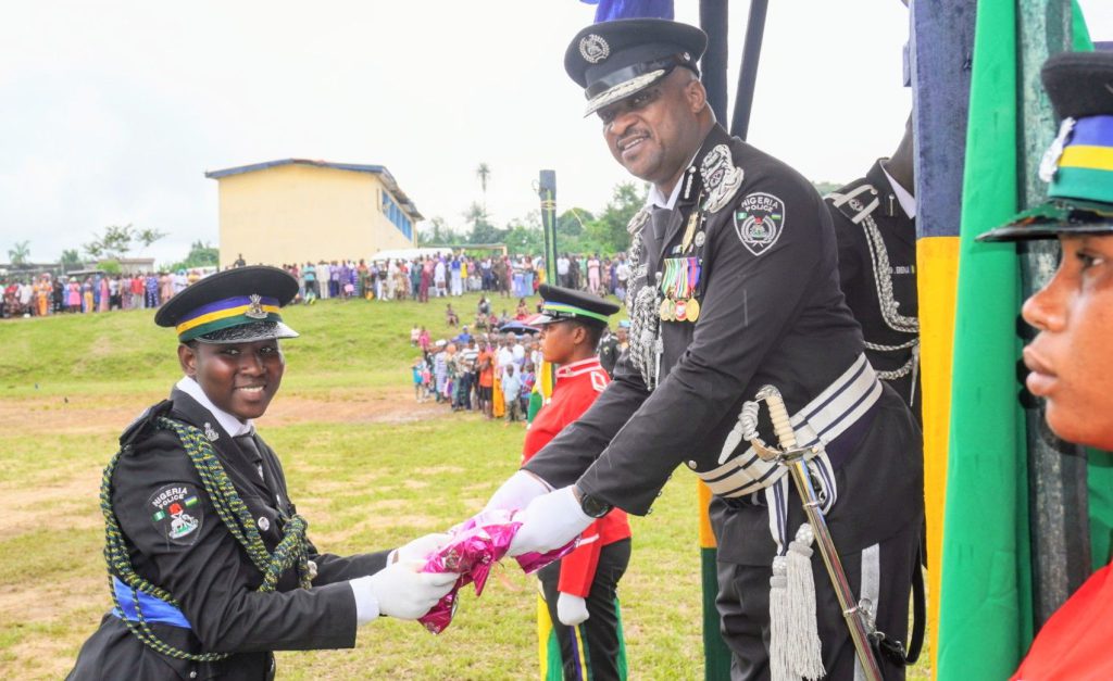 PC Sarah Israel Leel and AIG Auwal Muhammad