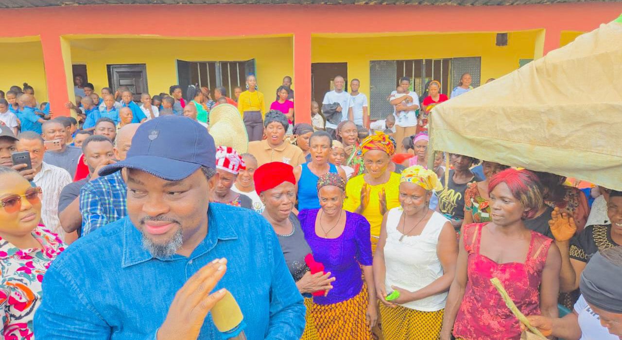 Rep Akpanke commissiongs classroom block at Community Secondary School Kubong Bette